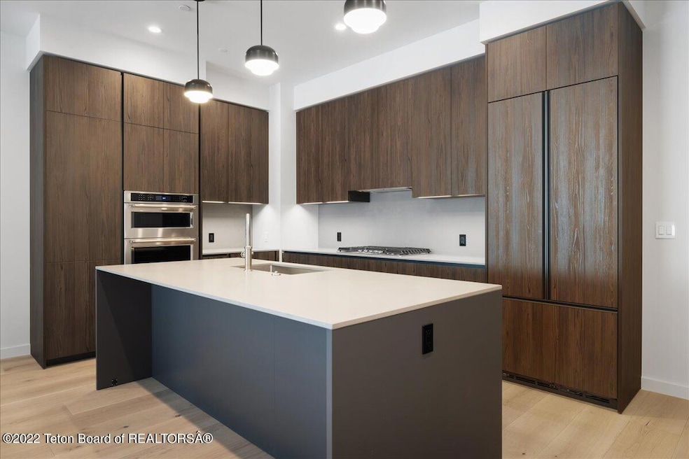 185 N Glenwood St Unit 18, Jackson, WY 83001 MLS 223095