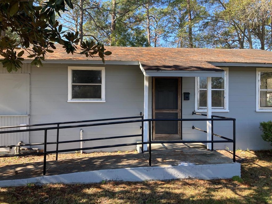 304 Nancy St, Adel, GA 31620 - photo 1