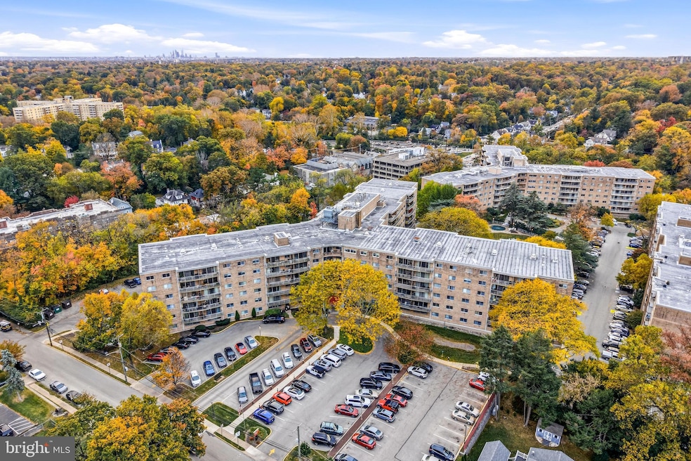 For Sale $165,000 • Co-Listing Agent