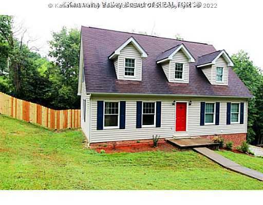 58 Mannon Dr, Alum Creek, WV 25003 - photo 1