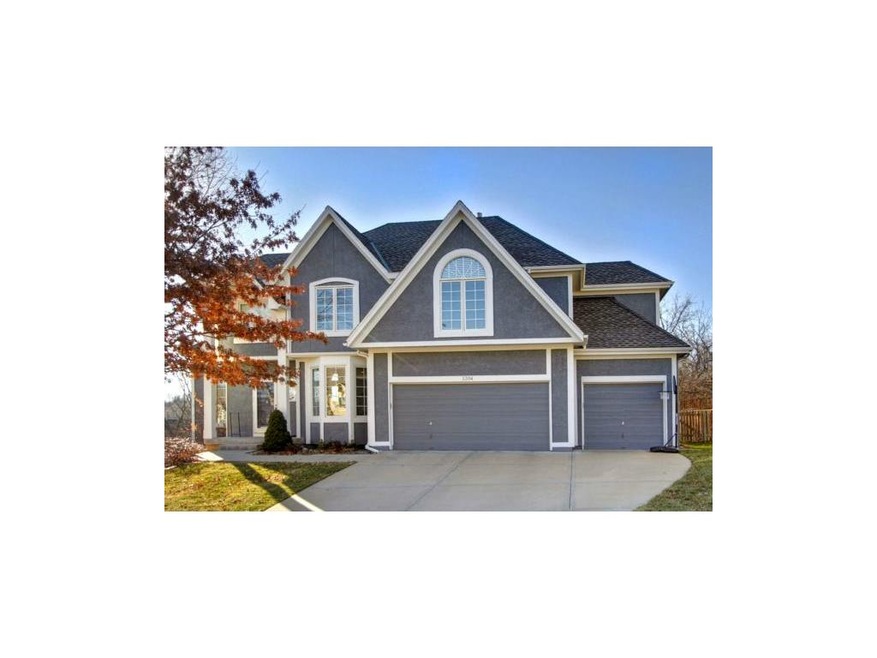 Welcome home to 5304 Albervan Street in the Woods 