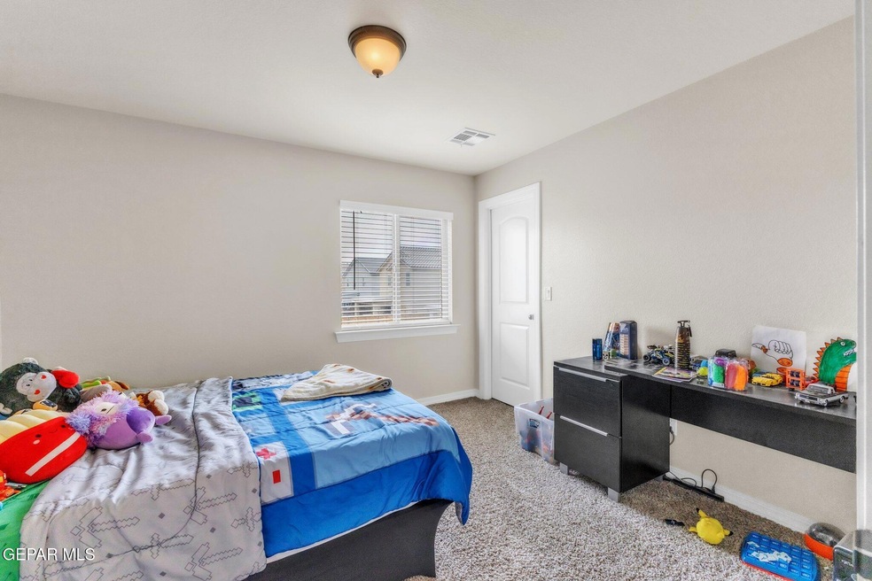 1088 Painley Place, Horizon City, TX 79928 - photo 1