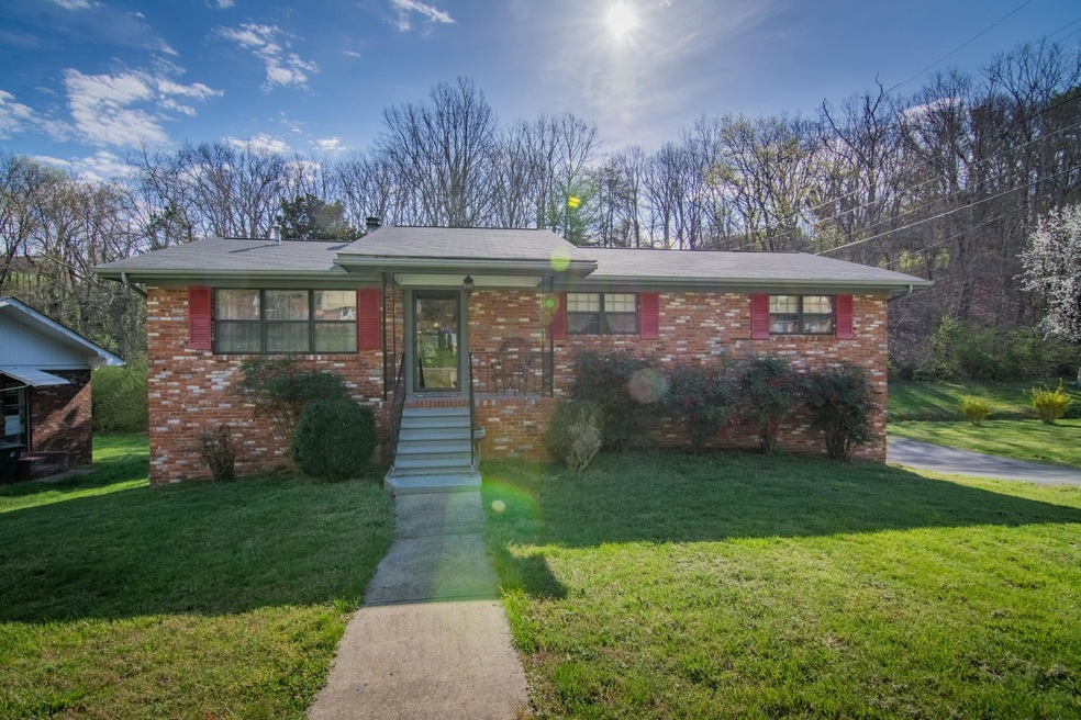 4534 Norcross Rd, Hixson, TN 37343 - photo 1