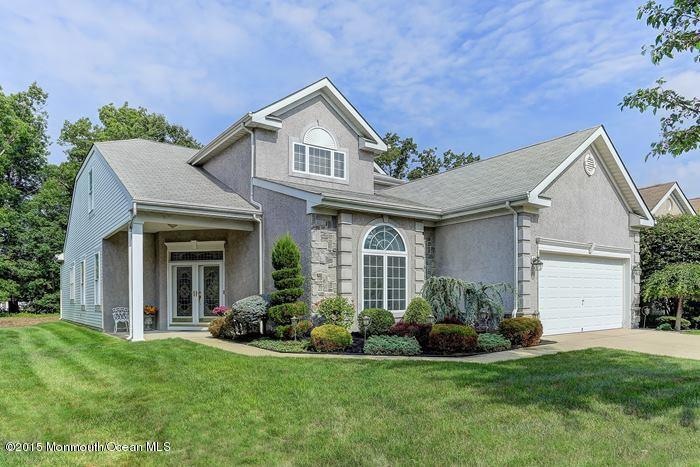 32 Cypress