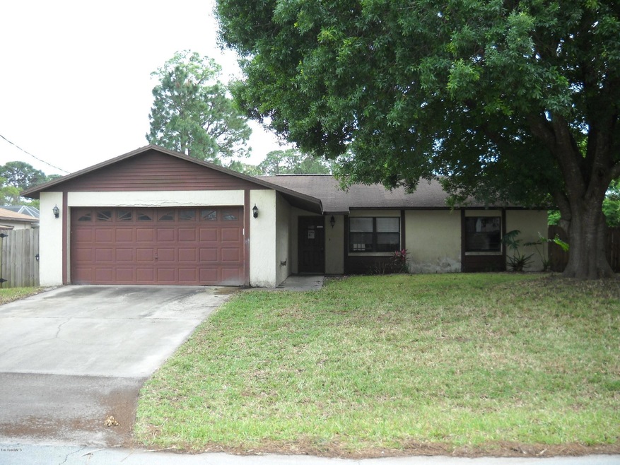 Front exterior view