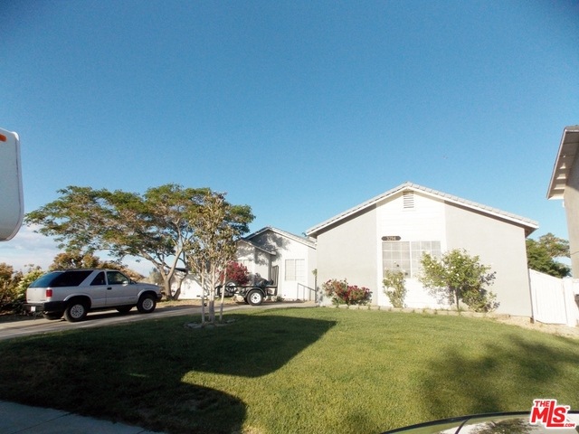 3294 Emerald St, Rosamond, CA 93560 - photo 1