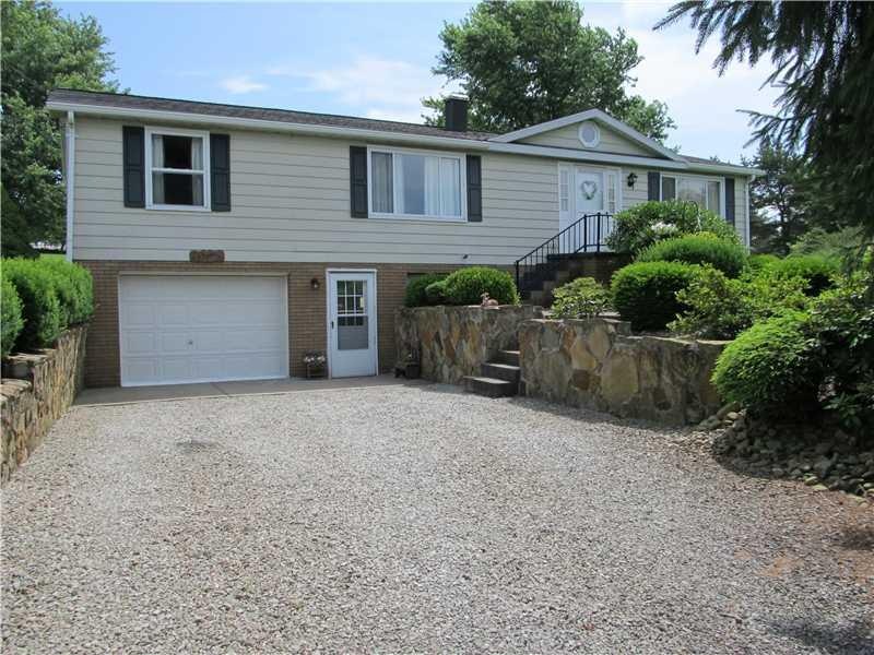 Exterior Front. Well maintained 3BR, 1-1/2 BA ranc