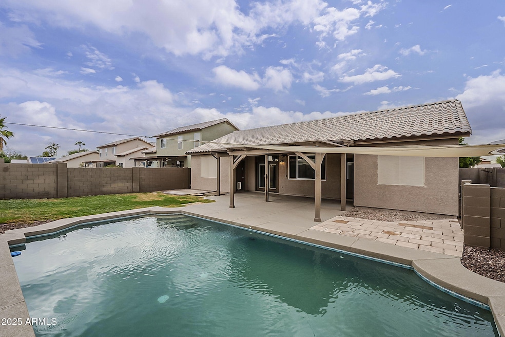 16244 W Desert Bloom St, Goodyear, AZ 85338 - photo 1