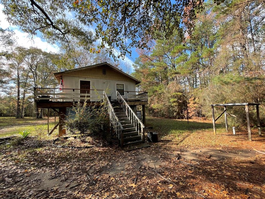 1038 Benton Ln, McComb, MS 39648 - photo 1