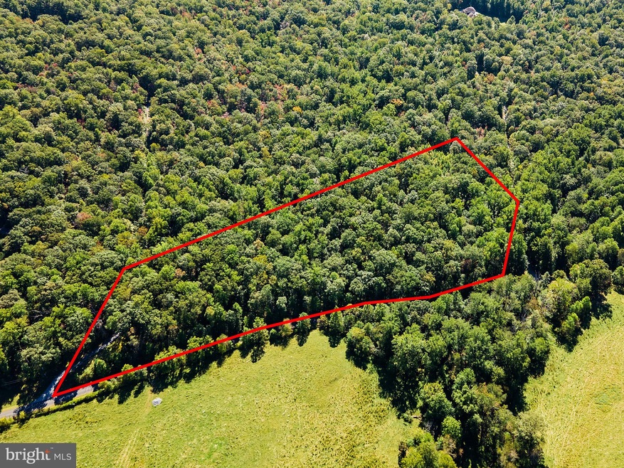 9623 Ada Rd, Marshall, VA 20115 - photo 1