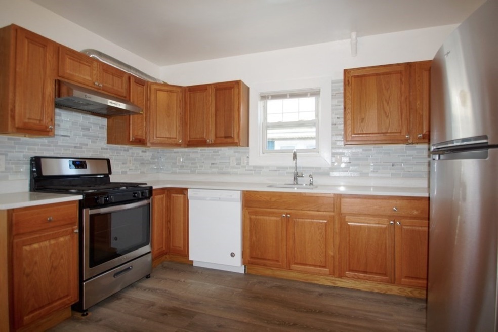 107 E Squantum St unit 2, Quincy, MA 02171 - photo 1