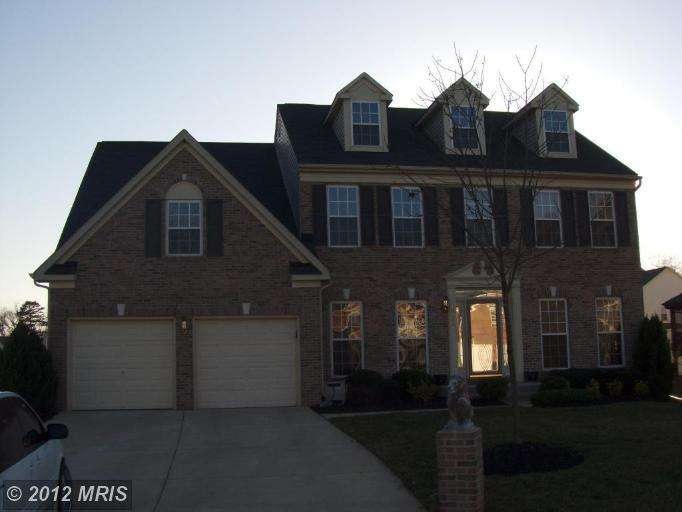 10405 Lowmoor Ct, Lanham, MD 20706 - photo 1