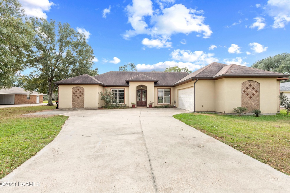 1101LaNeuville-3