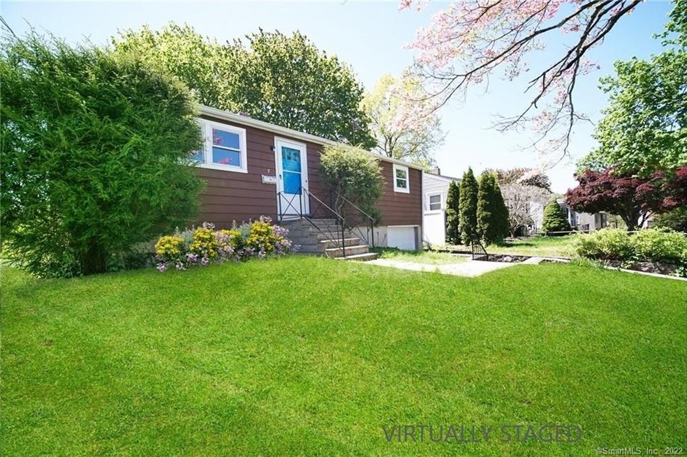 7 Sleepyhollow Dr, Norwalk, CT 06851 - photo 1