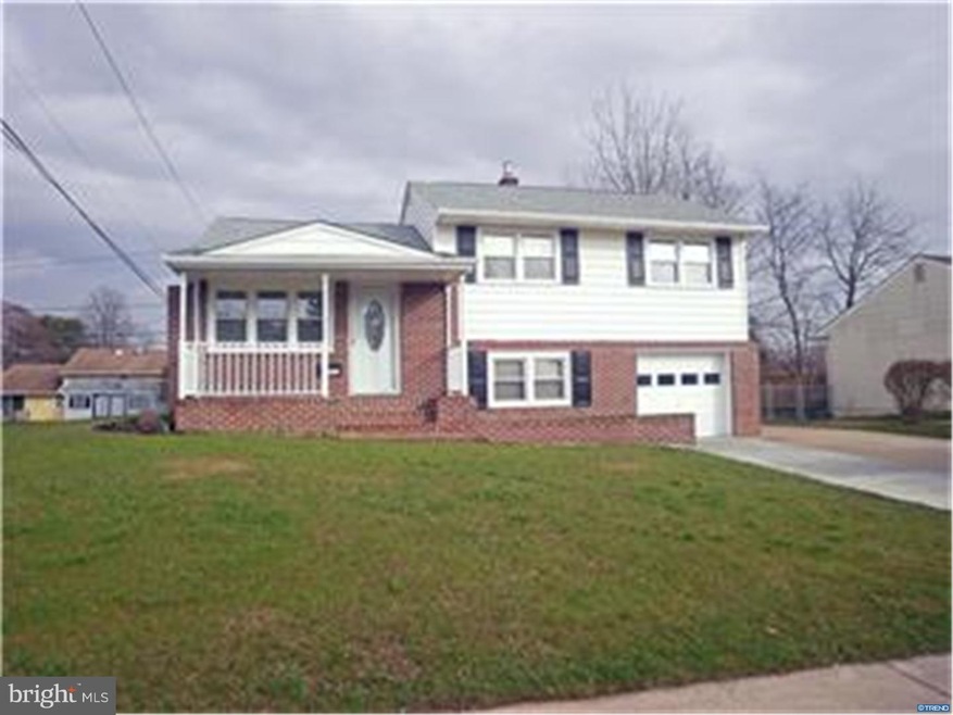 1031 Gallery Rd, Wilmington, DE 19805 - photo 1