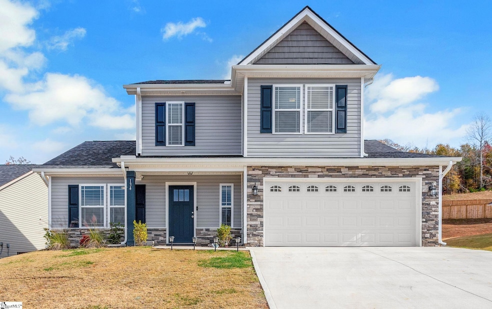 134 James Shands Ln, Wellford, SC 29385 - photo 1