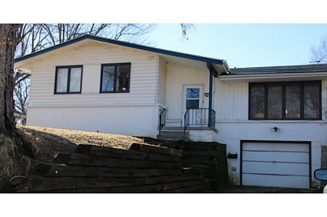 3800 Forest Ave, Des Moines, IA 50311 - photo 1