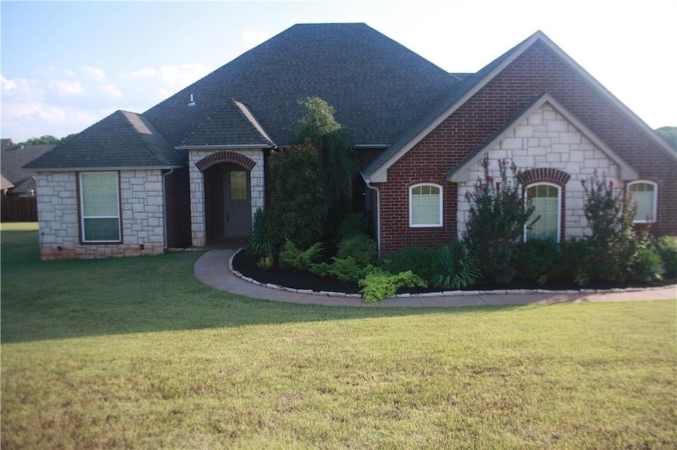 14565 Old Barn Rd, Edmond, OK 73025 - photo 1