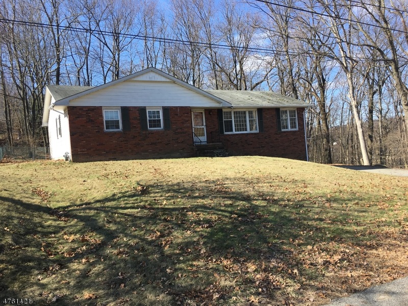 43 Cedar St, Bloomingdale, NJ 07403 - photo 1