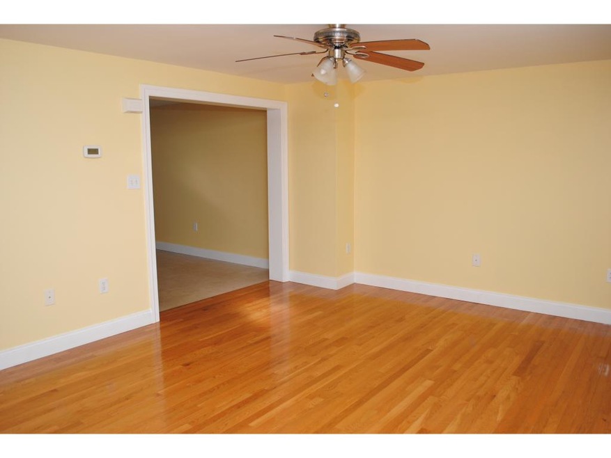 7 Atherton Ave unit 4, Nashua, NH 03064 - photo 1