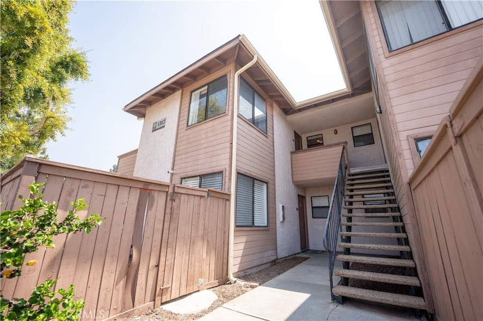 1317 Massachusetts Ave unit 202, Riverside, CA 92507 - photo 1