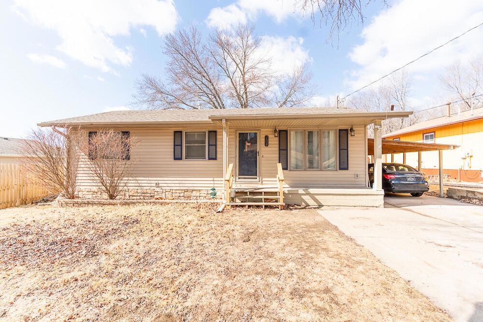 104 N Elm-1