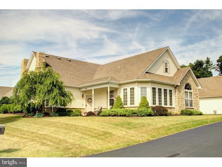 1104 Bordeaux Ln, Pennsburg, PA 18073 - photo 1