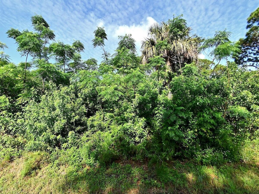 For Sale $160,000 • Co-Listing Agent