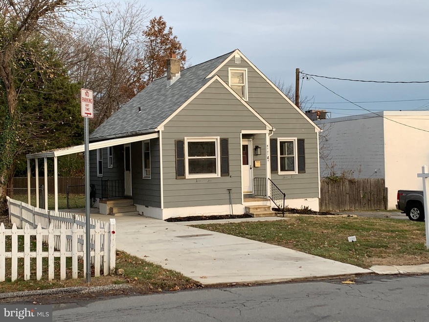 8701 Littlewood Rd, Parkville, MD 21234 - photo 1