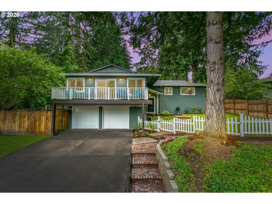 1268 Spruce St, Lake Oswego, OR 97034 - photo 1