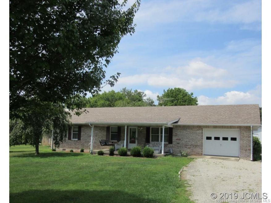 Brick home 117 acres