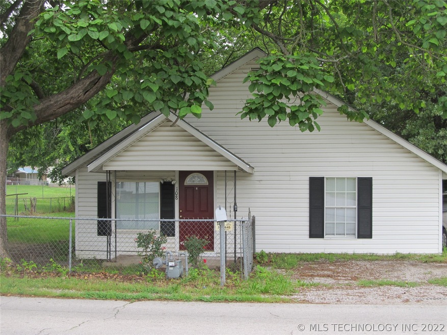 108 N Dorothy Ave, Claremore, OK 74017 - photo 1