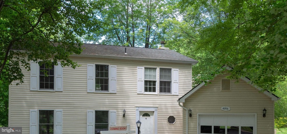 4306 Candlestick Ct, Dumfries, VA 22025 - photo 1