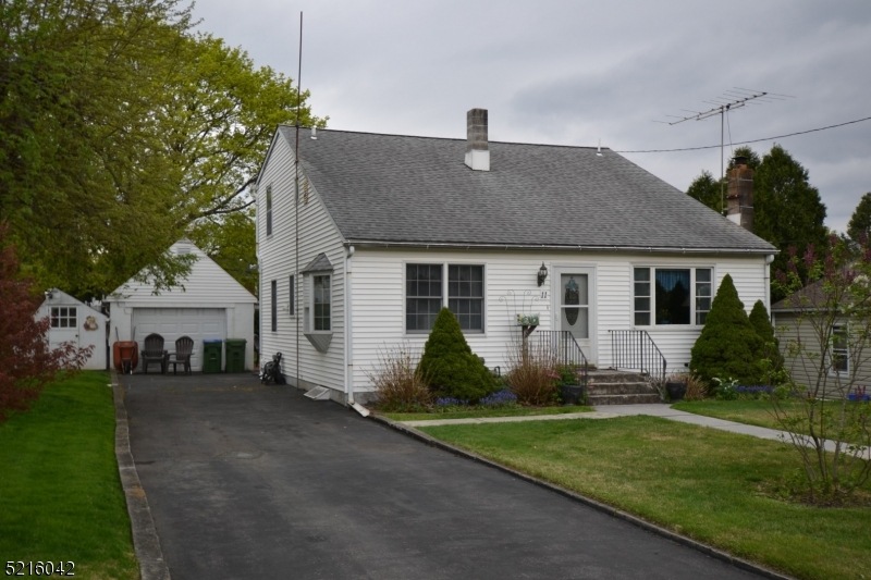 11 Park View Ave, Washington, NJ 07882 - photo 1
