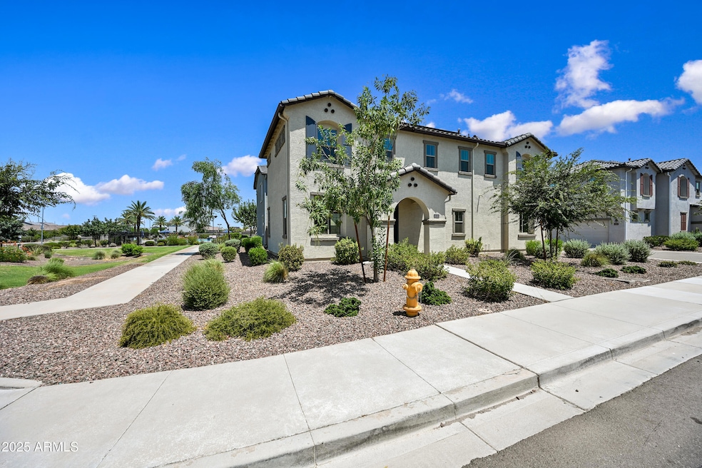 4035 S 58th Ln, Phoenix, AZ 85043 - photo 1