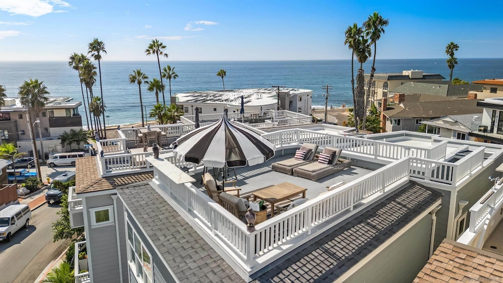 For Sale $3,595,000 • Co-Listing Agent