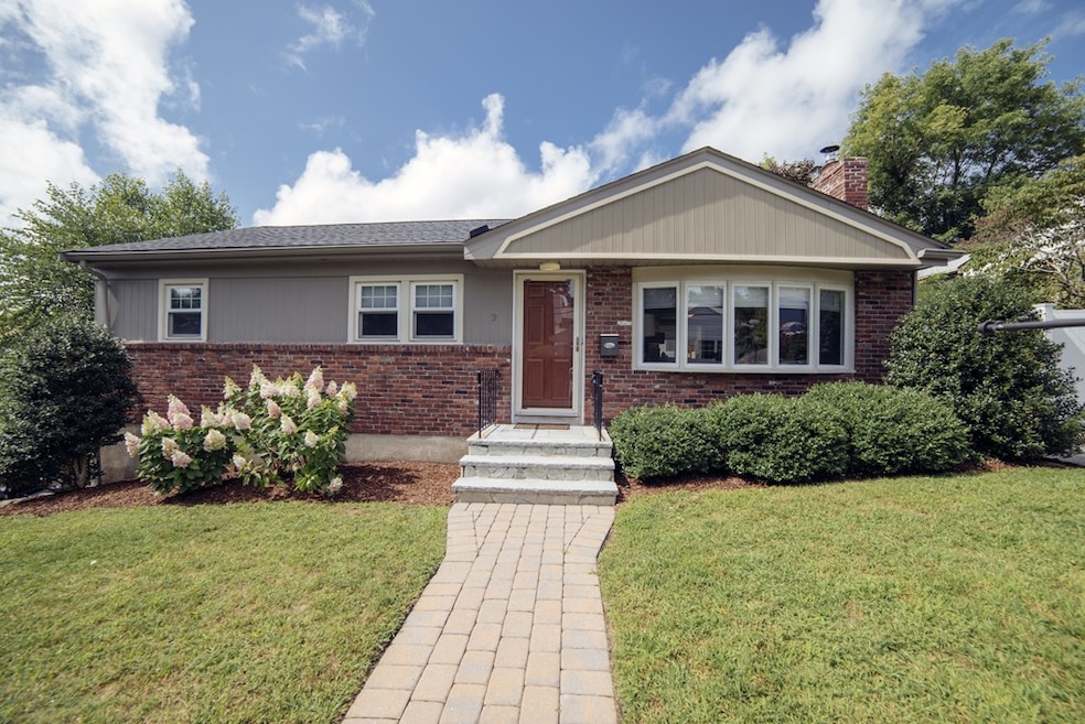 2 Janet Rd, Arlington, MA 02474 - photo 1