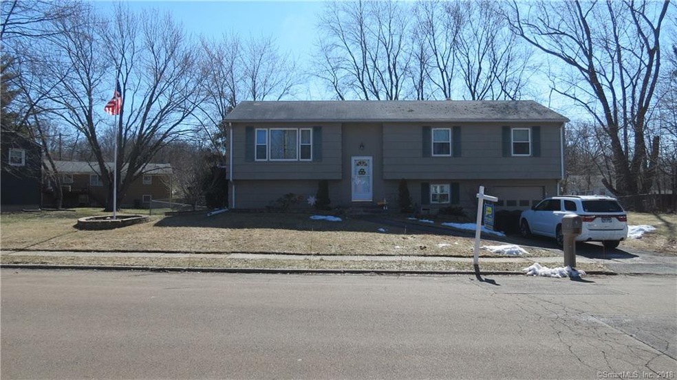 5 Gregory Rd, West Haven, CT 06516 - photo 1