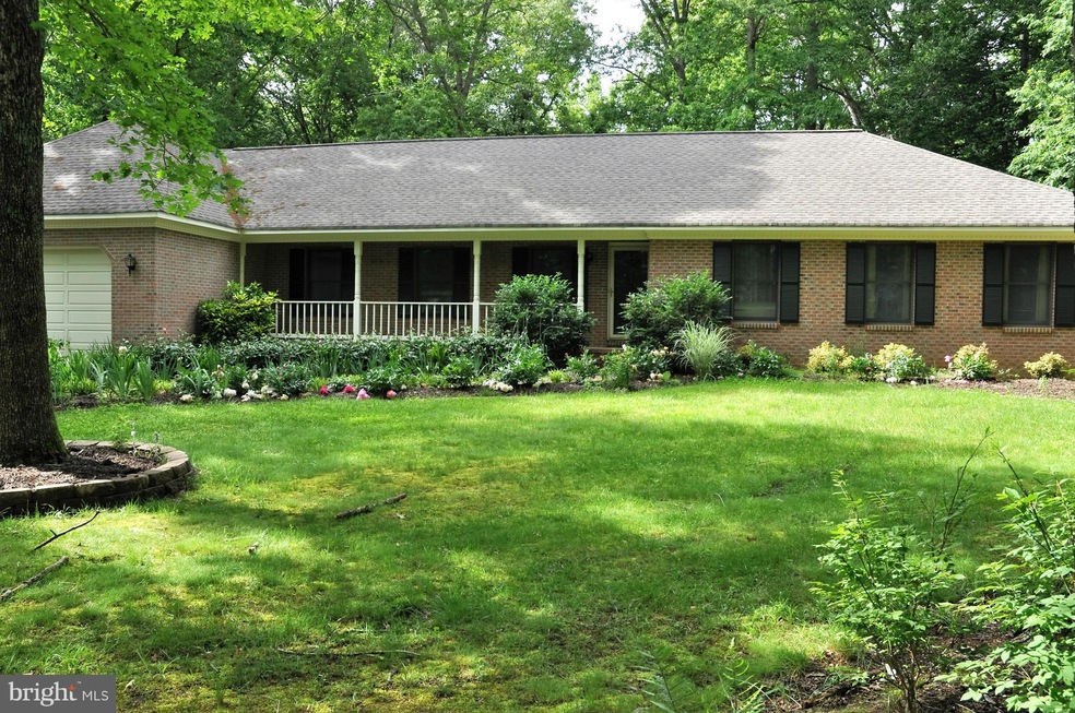 6705 Bloomsbury Ln, Spotsylvania, VA 22553 - photo 1