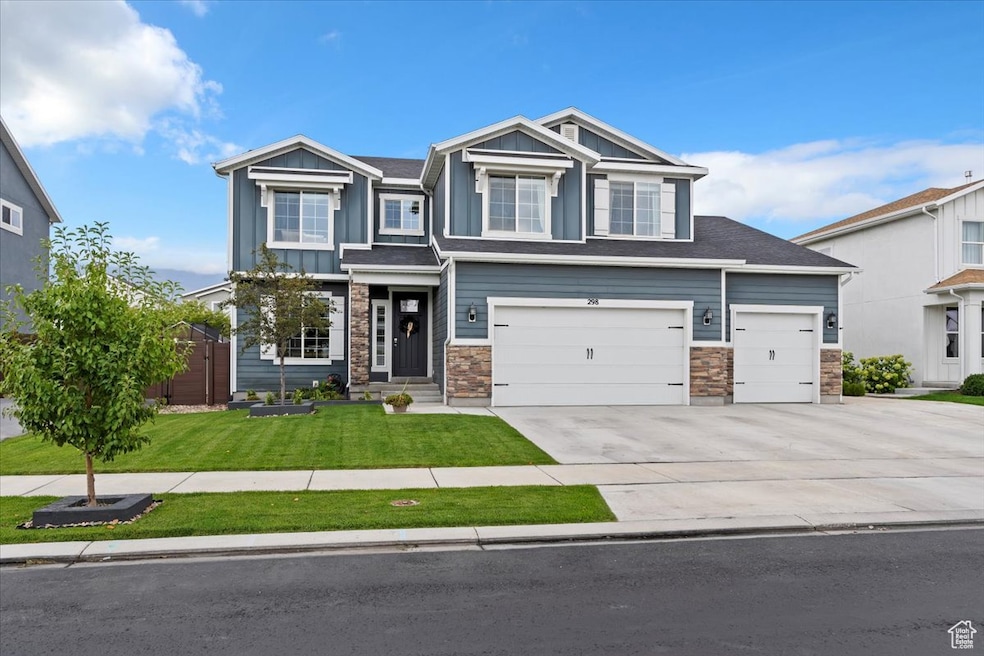 For Sale $960,000 • Co-Listing Agent