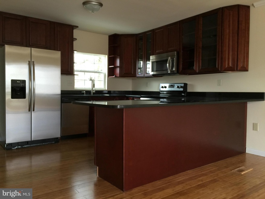 6811 Duluth St, Hyattsville, MD 20785 - photo 1