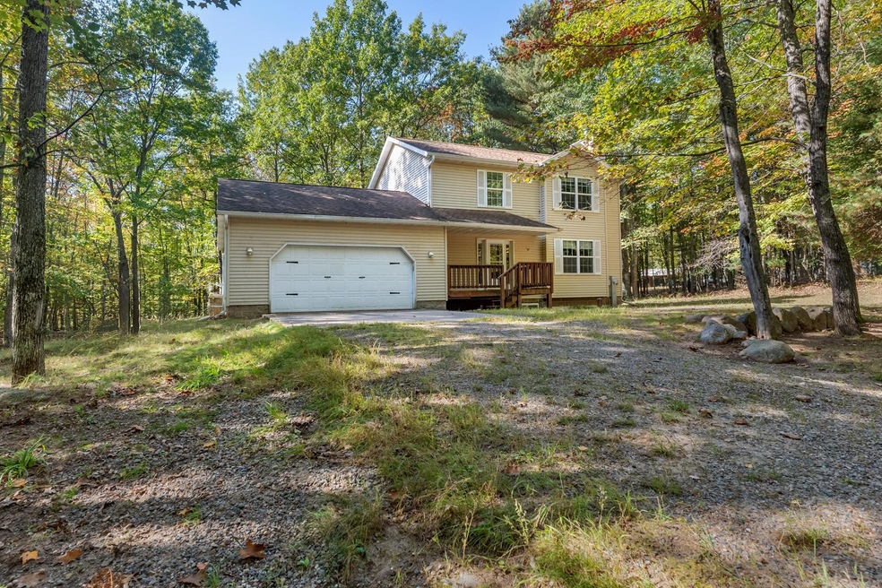 Under Contract $324,900 • Co-Listing Agent