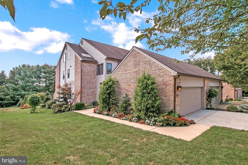 241 Steeplechase Cir, Wilmington, DE 19808 - photo 1