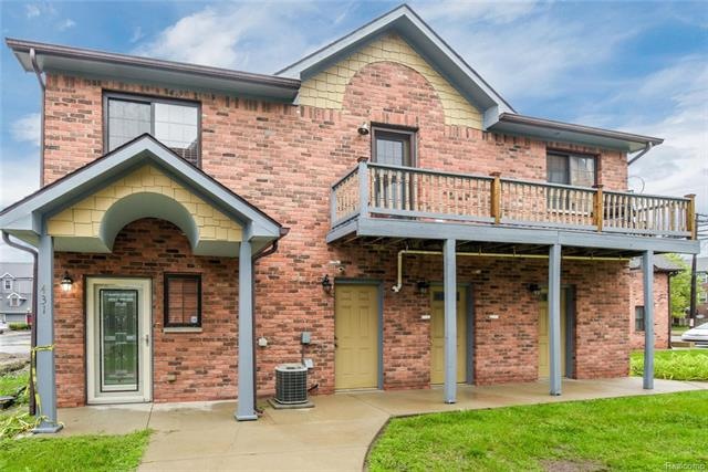 431 E Ferry St, Detroit, MI 48202 - photo 1