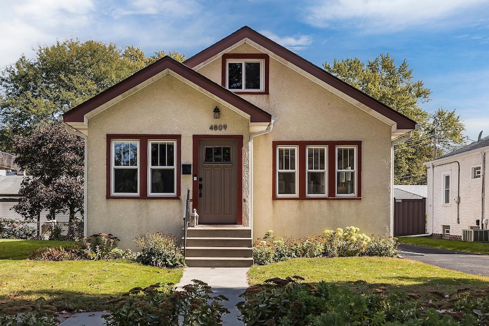 Sold $400,000 • Co-Listing Agent