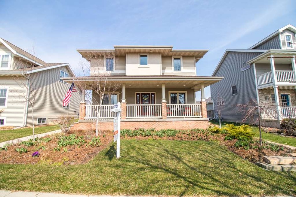 5216 Teaberry Ln, Fitchburg, WI 53711 - photo 1