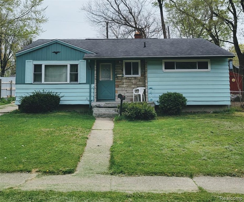 2714 Epsilon Trail, Flint, MI 48506 - photo 1