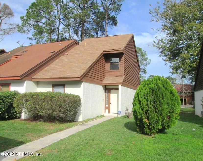 7651 Jana Ln N, Jacksonville, FL 32210 - photo 1