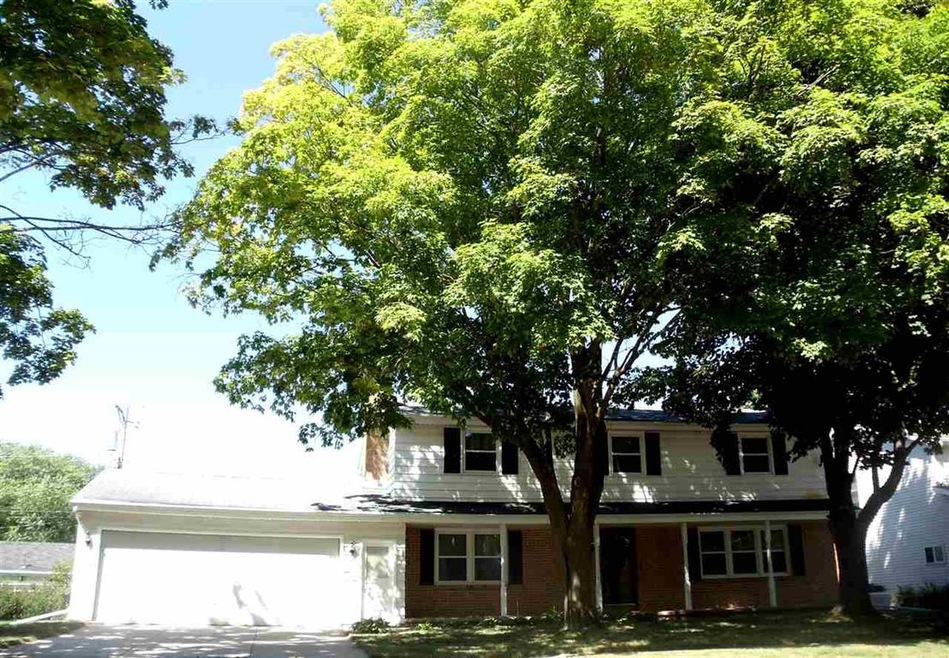 2025 N Eugene St, Appleton, WI 54914 - photo 1