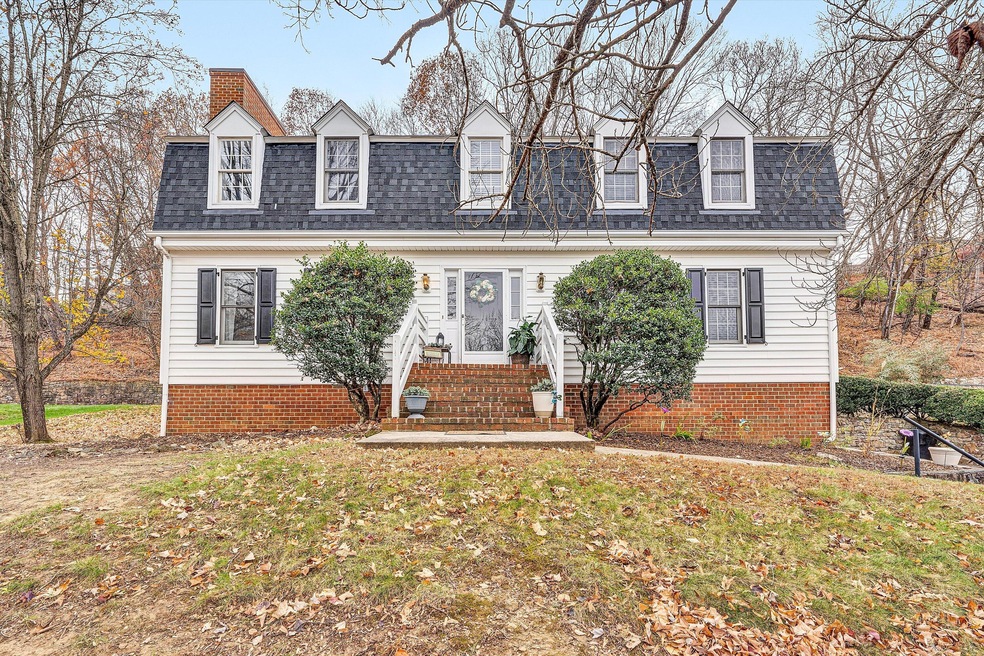 5356 Canter Dr, Roanoke, VA 24018 - photo 1